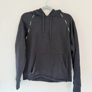 🖤 Peloton Black Pullover Hoodie – Size M 🖤